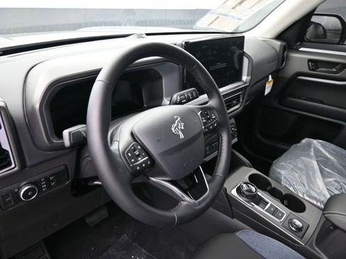 New 2025 Ford Bronco Sport Outer Banks w/ Outer Banks Tech Package+ image 21