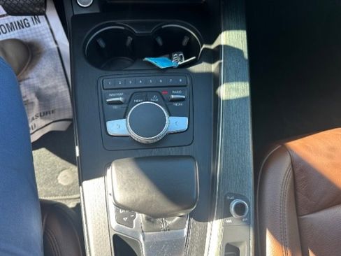 Used 2017 Audi A4 2.0T Premium w/ Convenience Package image 27