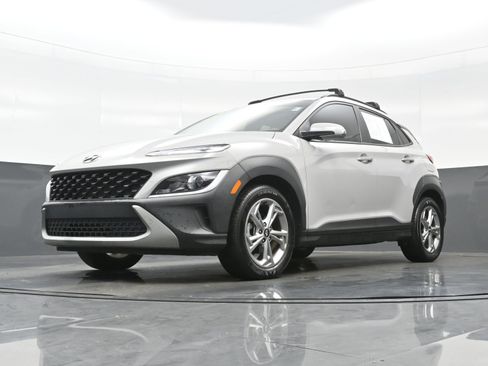 Certified 2023 Hyundai Kona SEL image 25