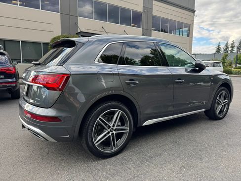 Used 2022 Audi Q5 e Premium Plus w/ Premium Plus Package AWD/4WD image 11