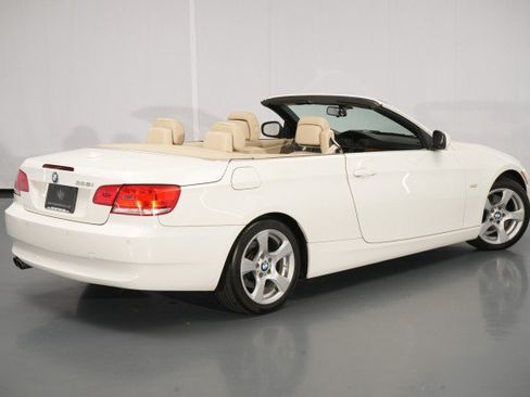 Used 2010 BMW 328i Convertible RWD image 13