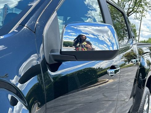 Certified 2022 GMC Canyon Denali AWD/4WD image 15
