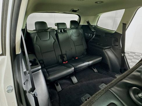 Certified 2025 Kia Telluride EX image 29