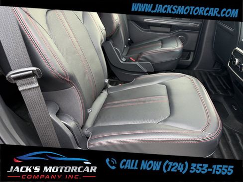 Used 2024 Ford Expedition Limited image 46