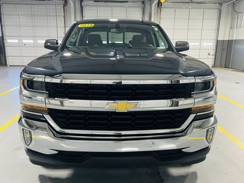 Used 2018 Chevrolet Silverado 1500 LT w/ All Star Edition image 12