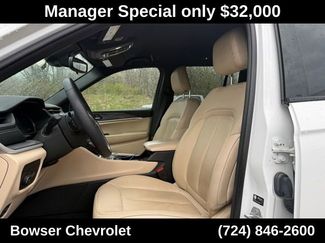 Used 2023 Jeep Grand Cherokee Limited w/ Trailer Tow Prep Group (B) AWD/4WD video 2