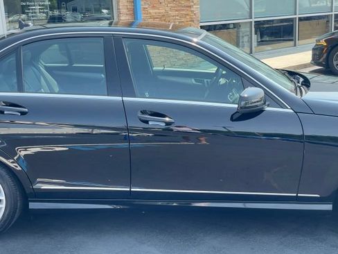 Used 2014 Mercedes-Benz C 300 4MATIC Sedan image 20