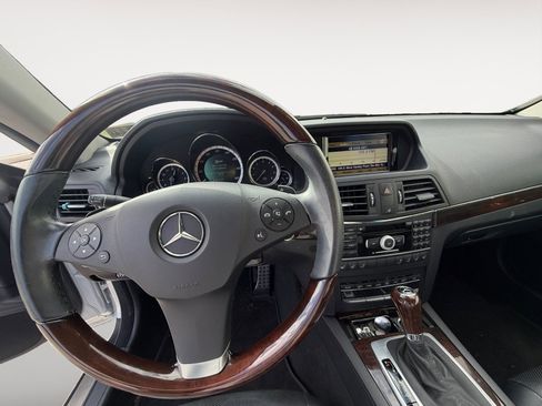 Used 2011 Mercedes-Benz E 350 Cabriolet image 20