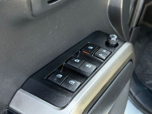 Certified 2023 Toyota Tacoma SR5 image 17