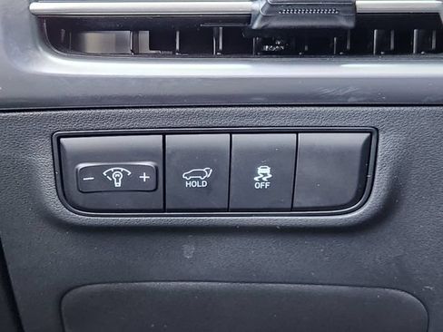 Certified 2025 Hyundai Tucson SEL AWD/4WD image 16