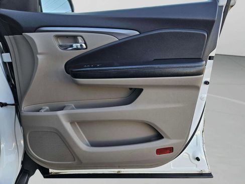 Used 2016 Honda Pilot EX-L image 18