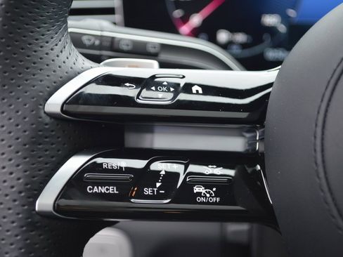 Certified 2025 Mercedes-Benz GLS 450 GLS 450 image 16