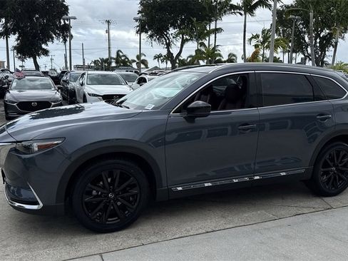 Certified 2022 MAZDA CX-9 Carbon Edition image 11