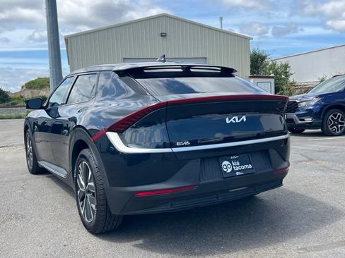 Certified 2023 Kia EV6 Light RWD image 7