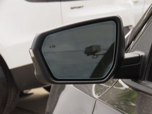 Used 2019 GMC Terrain Denali w/ Advanced Safety Package FWD image 17