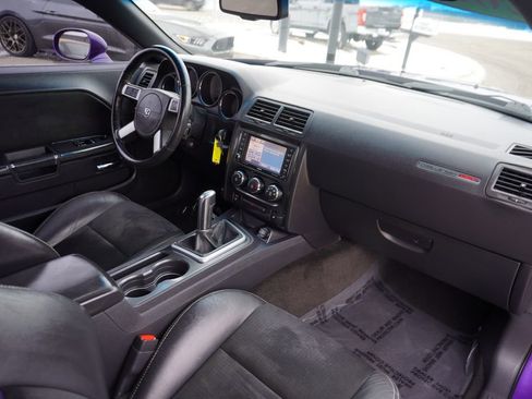 Used 2010 Dodge Challenger SRT8 w/ SRT Option Group II image 27