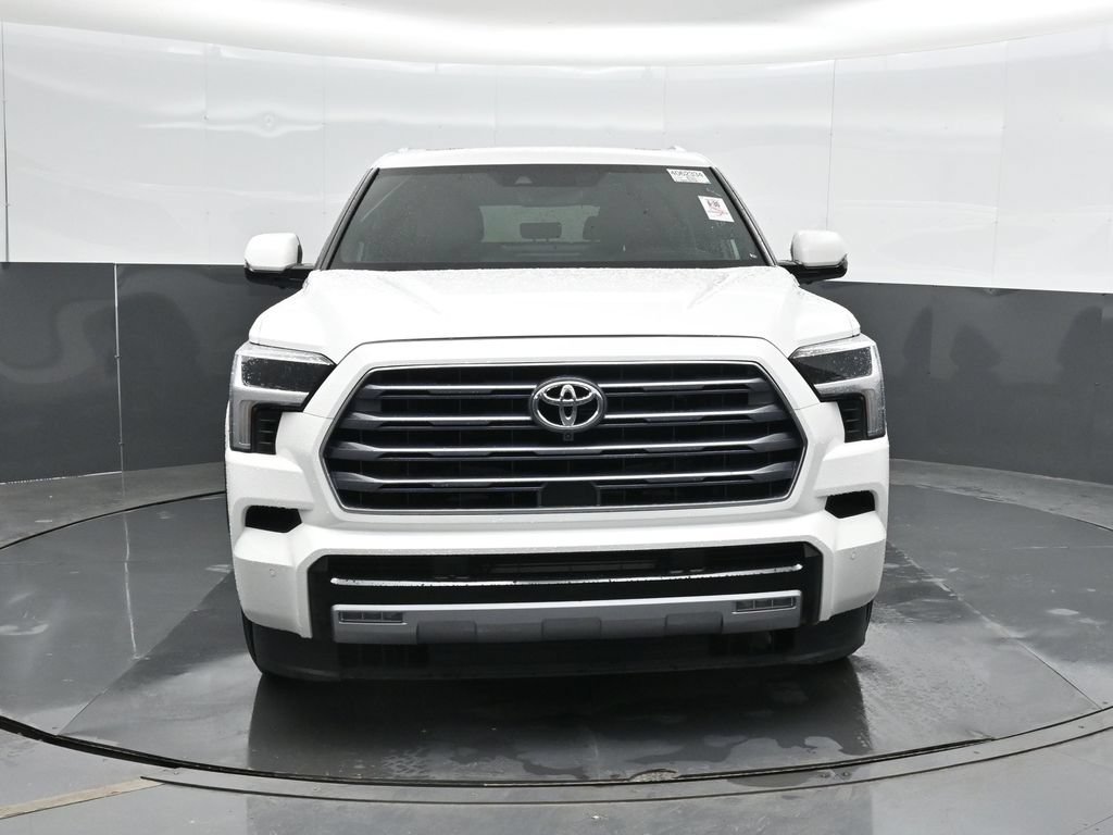Used 2026 Toyota Sequoia Limited AWD/4WD image 5