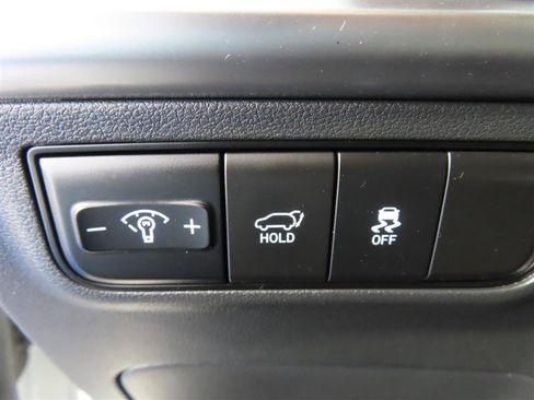 Used 2025 Hyundai Tucson SEL FWD image 17