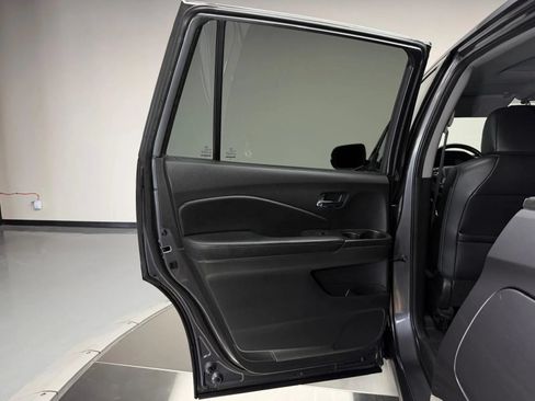 Used 2018 Honda Pilot EX-L image 17