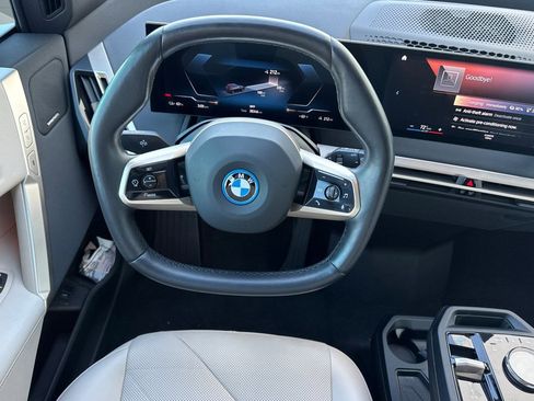 Used 2023 BMW iX xDrive50 w/ Convenience Package image 29