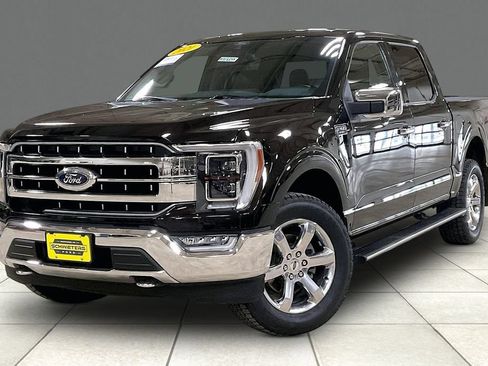 Used 2021 Ford F150 Lariat w/ Equipment Group 502A High AWD/4WD image 2