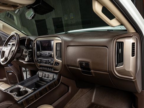 Used 2016 GMC Sierra 2500 Denali w/ Duramax Plus Package image 14