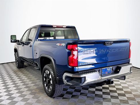 Used 2020 Chevrolet Silverado 2500 LT w/ All Star Edition image 7