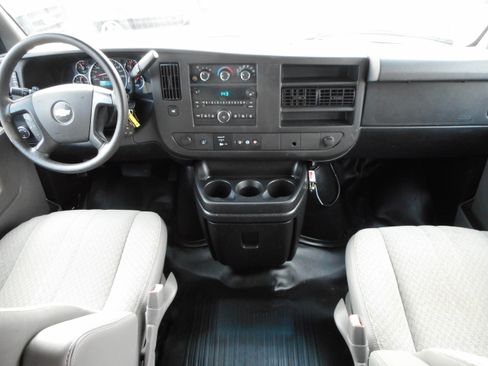 Used 2014 Chevrolet Express 3500 LS RWD image 23