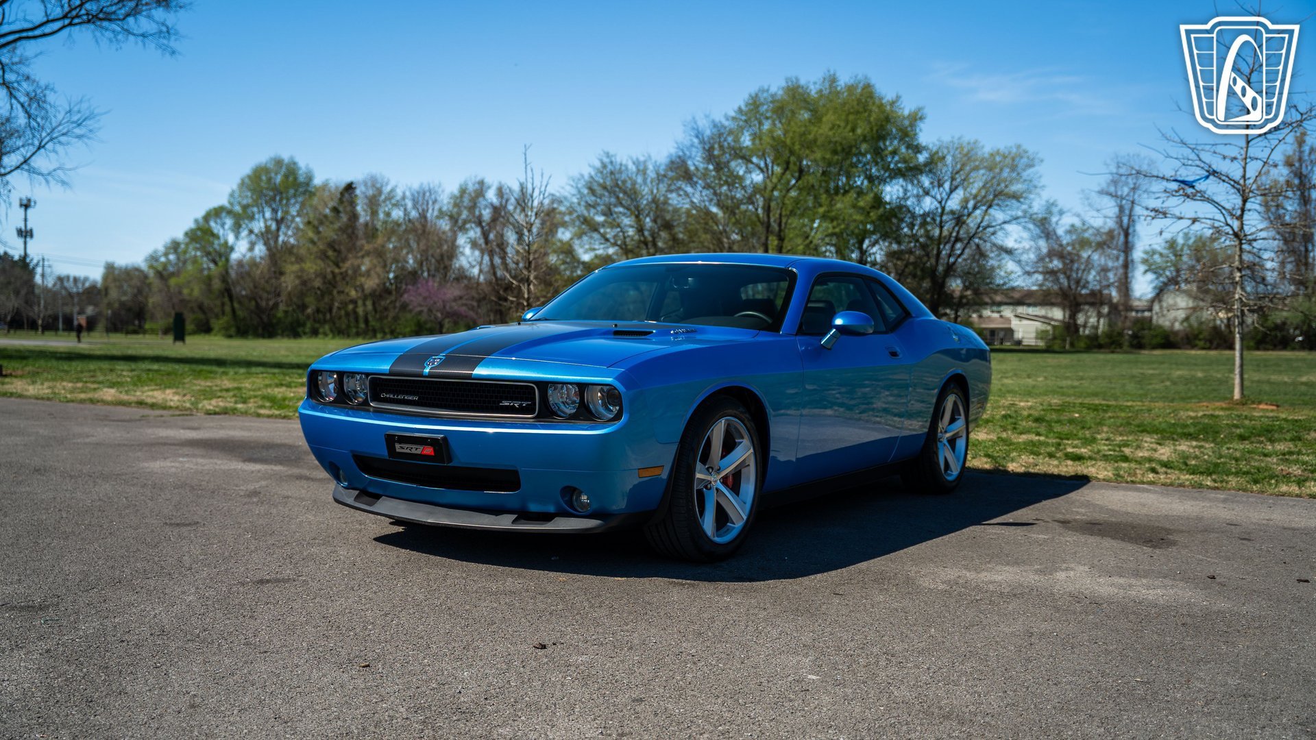 Used 2010 Dodge Challenger SRT8 w/ SRT Option Group II RWD image 6