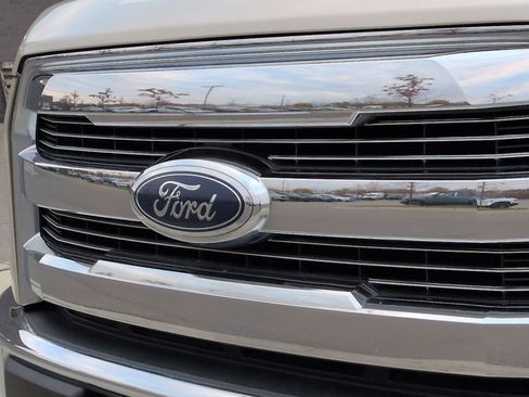 Used 2017 Ford F150 Lariat w/ Equipment Group 501A Mid image 14