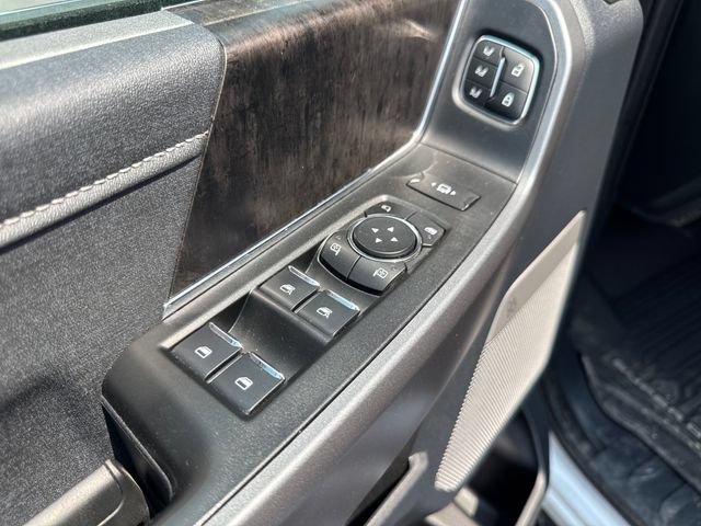 Used 2025 Ford F250 Lariat w/ Chrome Package AWD/4WD image 22