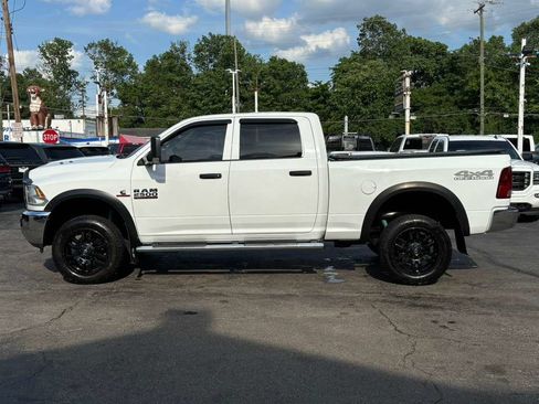 Used 2018 RAM 2500 Tradesman w/ Chrome Appearance Group AWD/4WD image 5