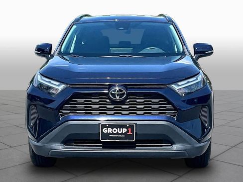 Used 2023 Toyota RAV4 XLE AWD/4WD image 4