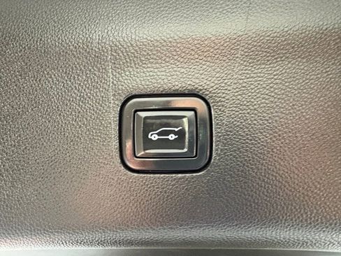 Used 2020 Buick Enclave Avenir w/ Avenir Technology Package image 56