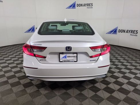 Certified 2021 Honda Accord EX image 4