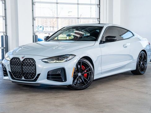 Used 2023 BMW M440i Coupe w/ Premium Package image 2