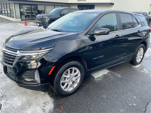 Used 2023 Chevrolet Equinox LT image 41