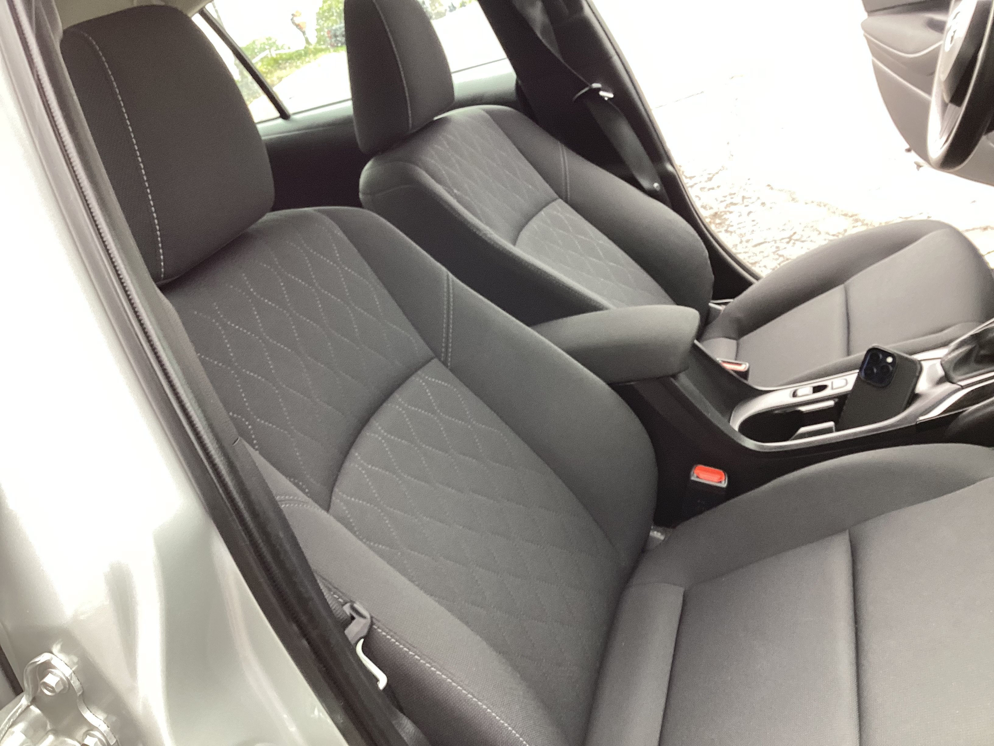 Certified 2025 Toyota Corolla LE FWD image 7