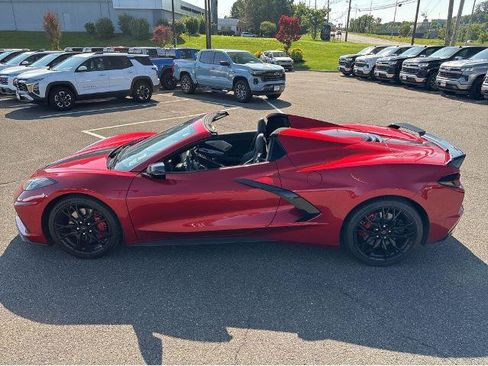 Used 2022 Chevrolet Corvette Stingray Preferred Conv w/ Z51 Performance Package RWD image 13