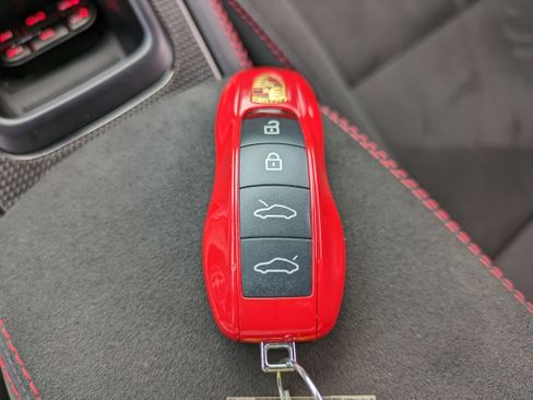 Used 2023 Porsche 718 Boxster GTS image 35