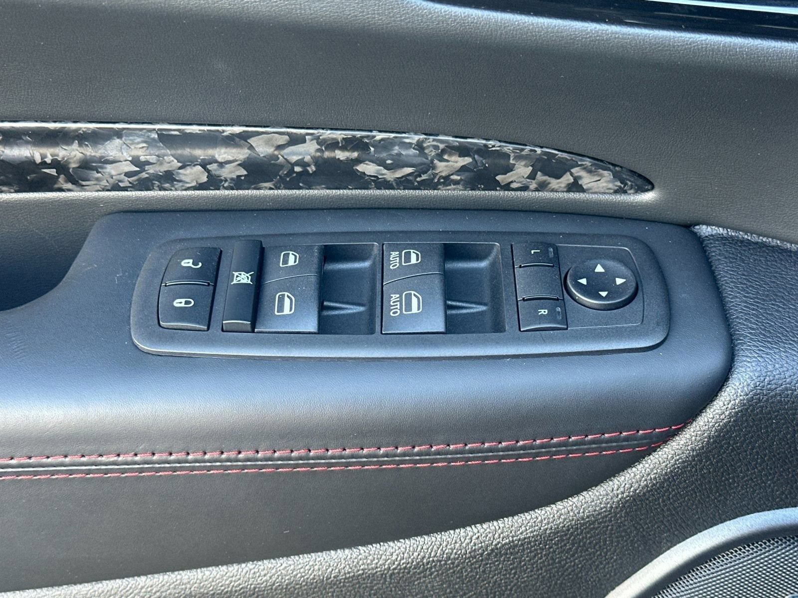 Used 2023 Dodge Durango R/T AWD/4WD image 11