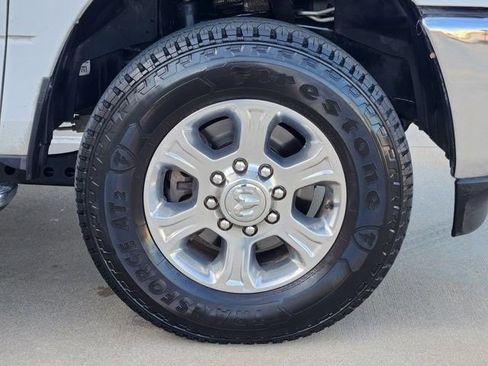 Used 2024 RAM 2500 Big Horn image 10