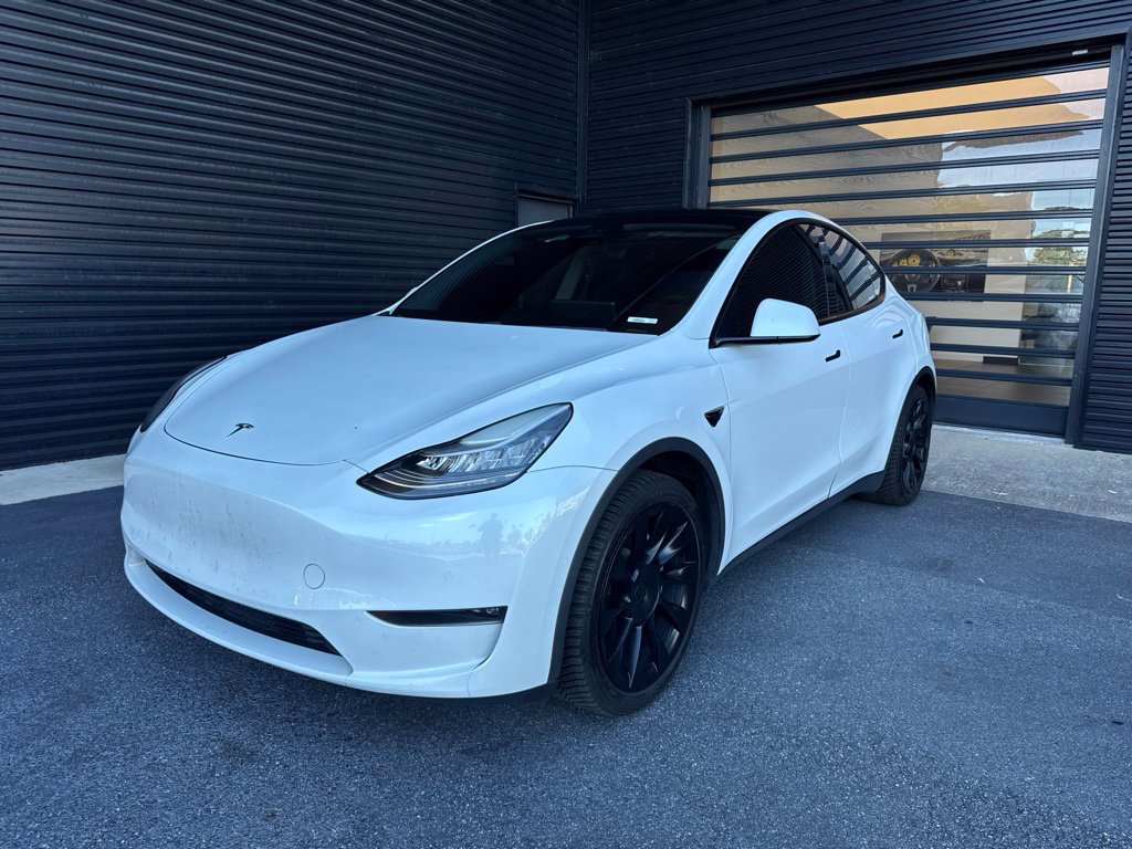 Used 2020 Tesla Model Y Long Range AWD/4WD image 1