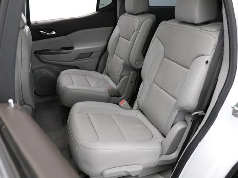 Used 2020 GMC Acadia SLT w/ Driver Alert Package II AWD/4WD image 10