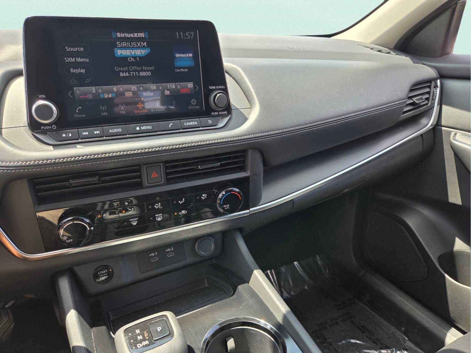 Used 2024 Nissan Rogue S FWD image 33