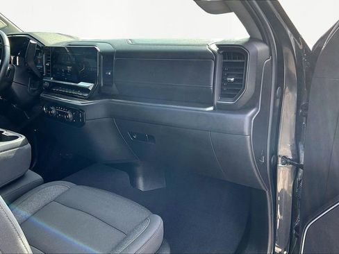 Used 2023 Chevrolet Silverado 1500 LT w/ Protection Package image 17