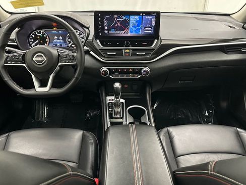 Certified 2024 Nissan Altima 2.5 SR w/ SR Premium Package FWD image 26