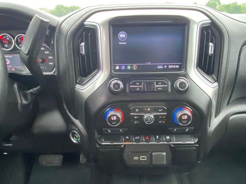 Used 2019 Chevrolet Silverado 1500 LT w/ Texas Edition AWD/4WD image 19