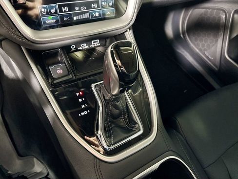 Used 2023 Subaru Outback Touring XT image 18