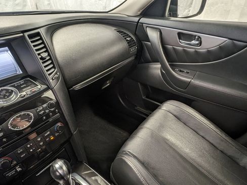 Used 2015 INFINITI QX70 3.7 image 21